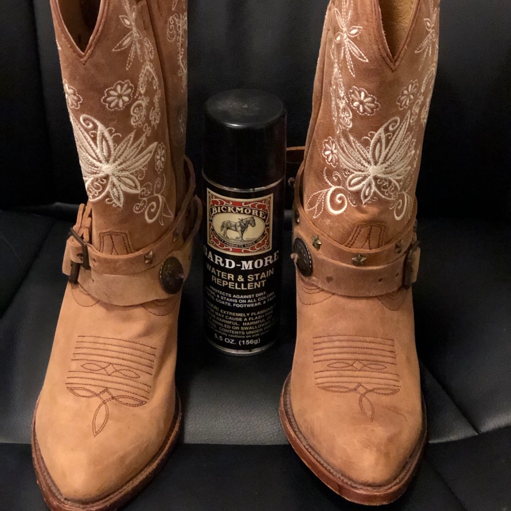 Shyanne boots size 7